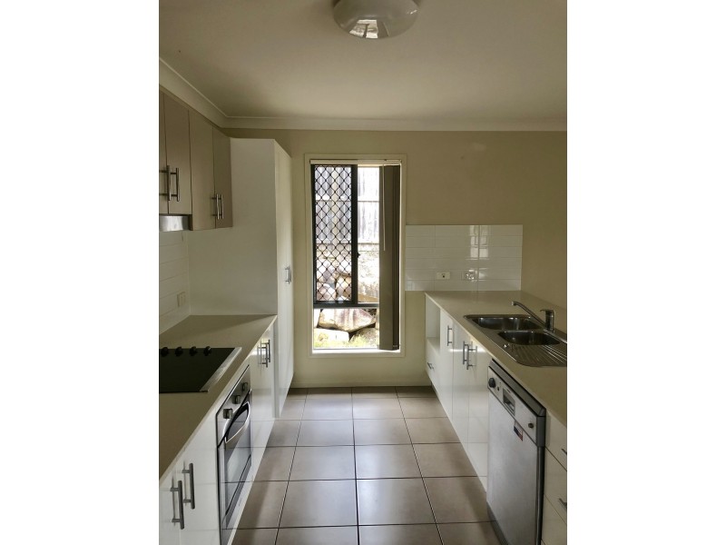 62 Coldstream Way, Holmview QLD 4207