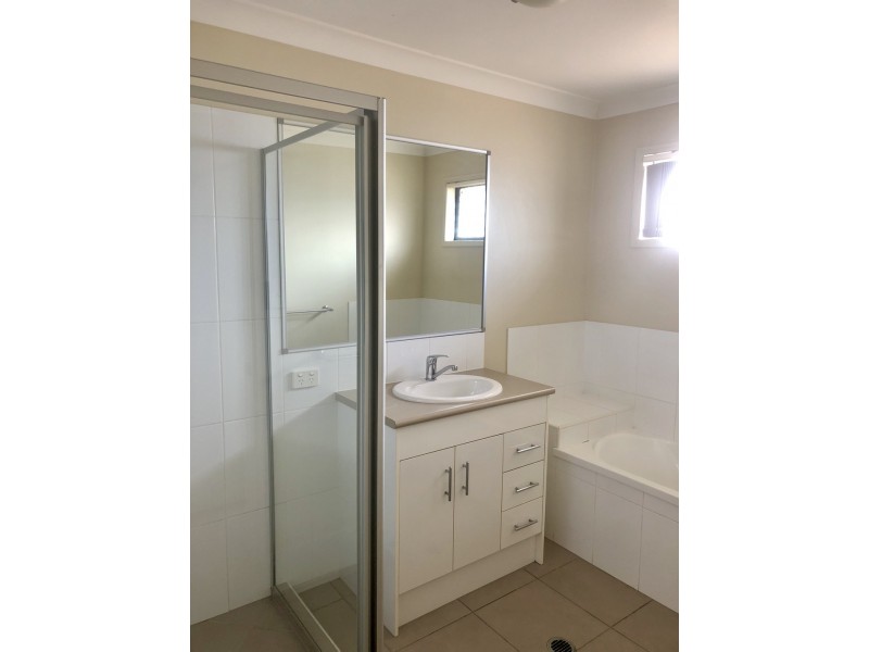 62 Coldstream Way, Holmview QLD 4207