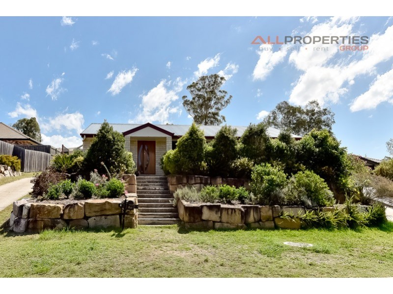 6 Vernon Place, Edens Landing QLD 4207