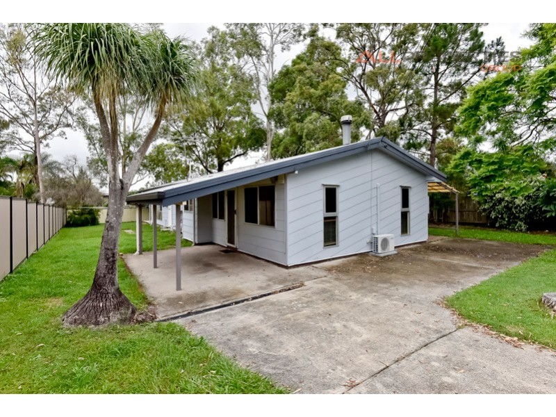 16 Moore Street, Loganlea QLD 4131