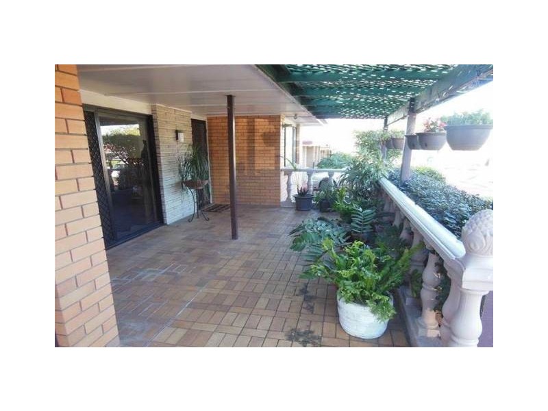 9 Dawes Street, Rochedale South QLD 4123