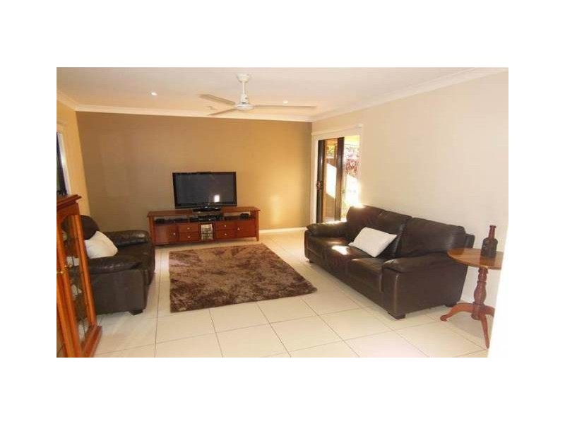 9 Dawes Street, Rochedale South QLD 4123