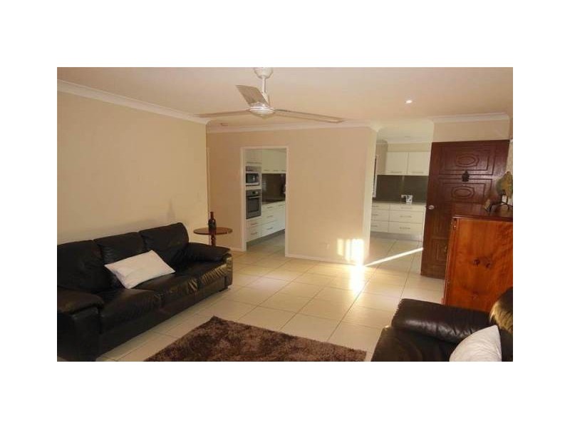 9 Dawes Street, Rochedale South QLD 4123