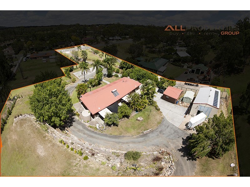 13 Castile Crescent, Holmview QLD 4207