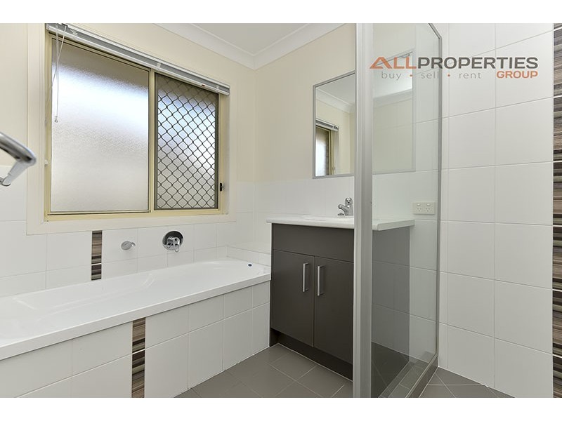 277 Herses Road, Eagleby QLD 4207