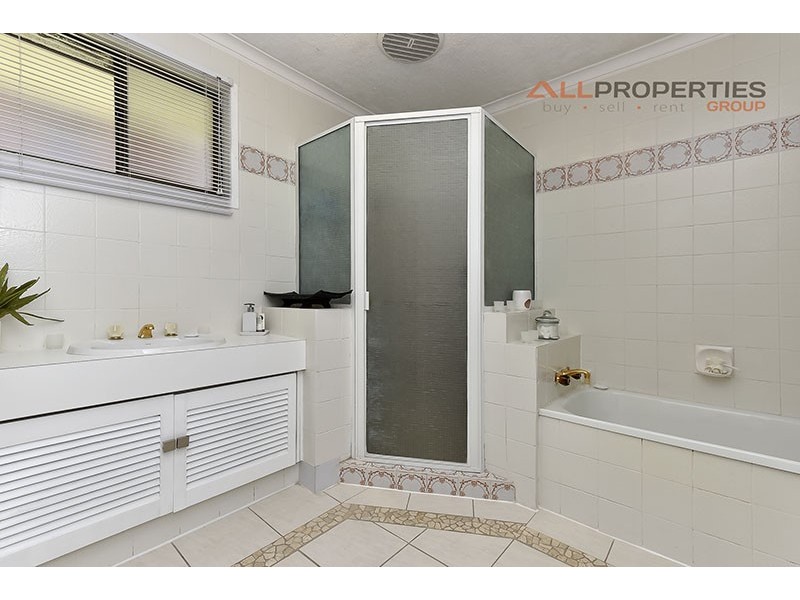 20 Minerva Street, Rochedale South QLD 4123