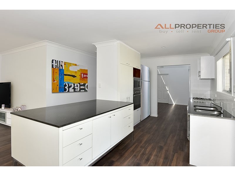 17 Taplow Street, Waterford West QLD 4133