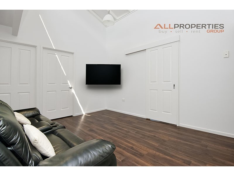 17 Taplow Street, Waterford West QLD 4133