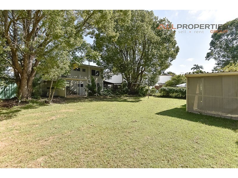69 Muchow Road, Waterford West QLD 4133