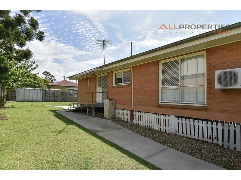 18 Fleur Street, Woodridge QLD 4114