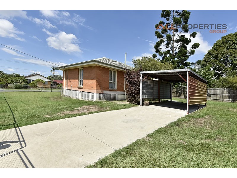18 Fleur Street, Woodridge QLD 4114