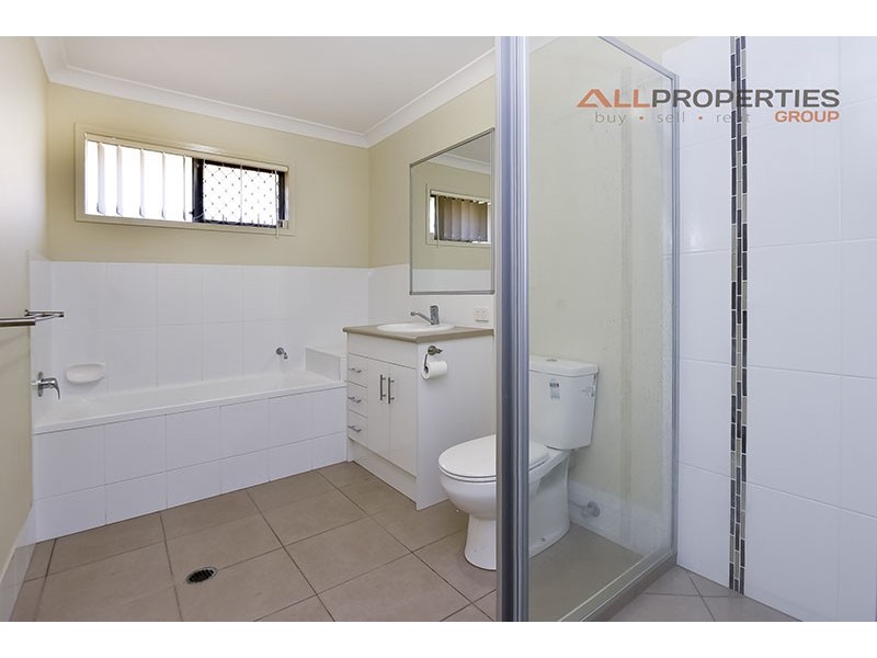 221 Cedar Road, Redbank Plains QLD 4301
