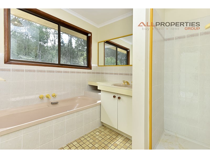 330 West Mount Cotton Road, Cornubia QLD 4130