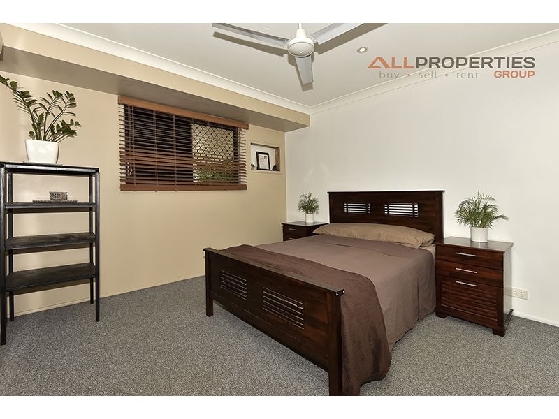 22 Stewart Street, Marsden QLD 4132