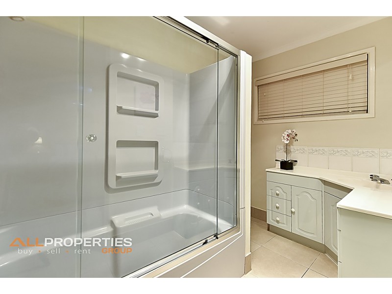 320 Kingston Road, Slacks Creek QLD 4127