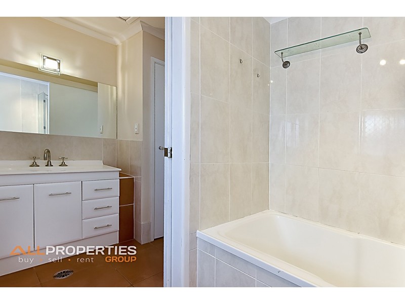 95 Lyndale Street, Daisy Hill QLD 4127