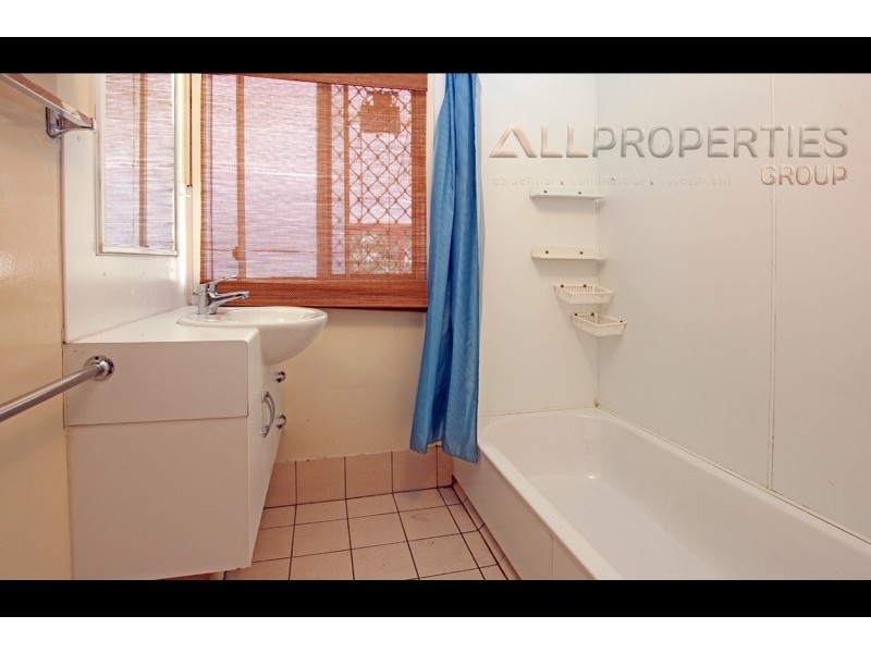 9 Mildred Street, Slacks Creek QLD 4127