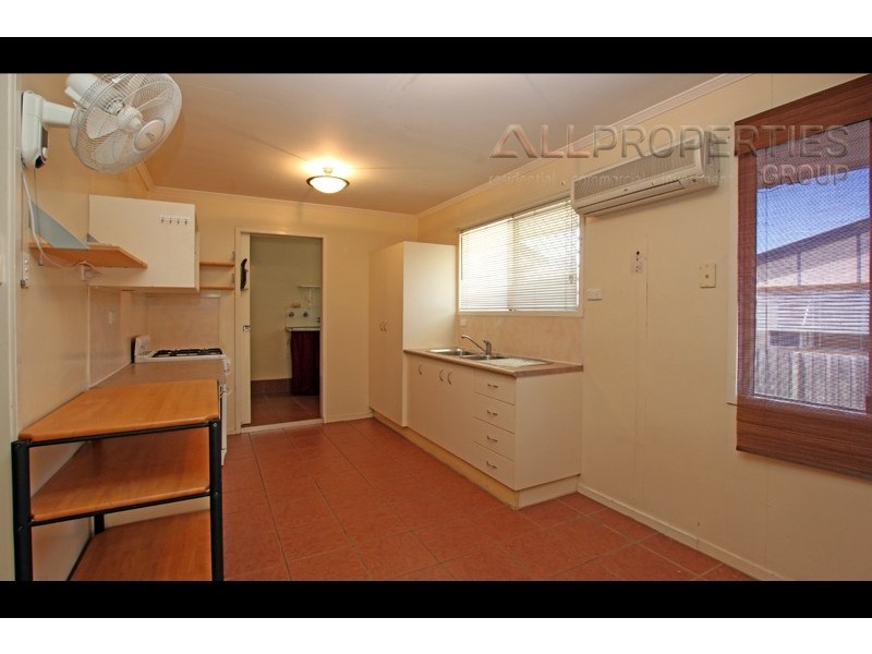 9 Mildred Street, Slacks Creek QLD 4127