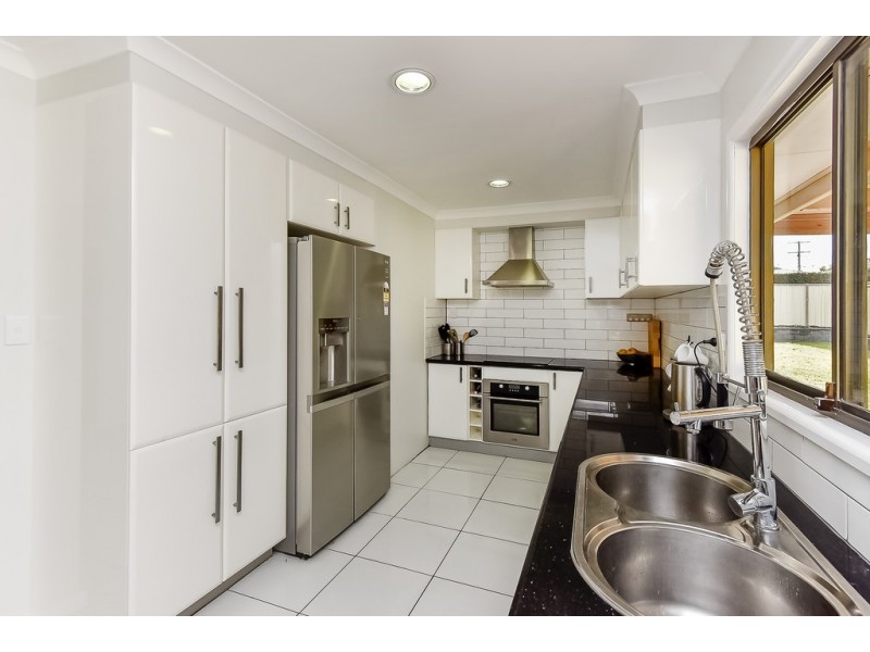 25 Augusta Street, Crestmead QLD 4132