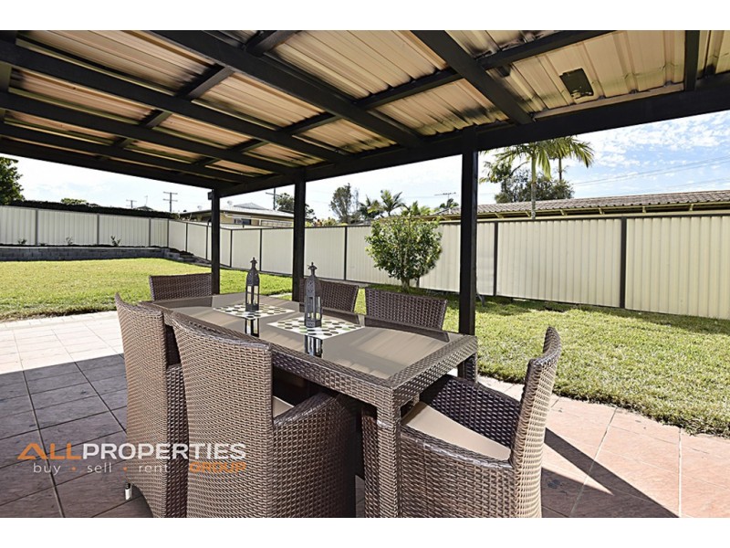 25 Augusta Street, Crestmead QLD 4132