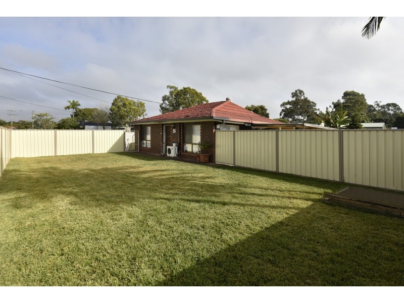 25 Augusta Street, Crestmead QLD 4132