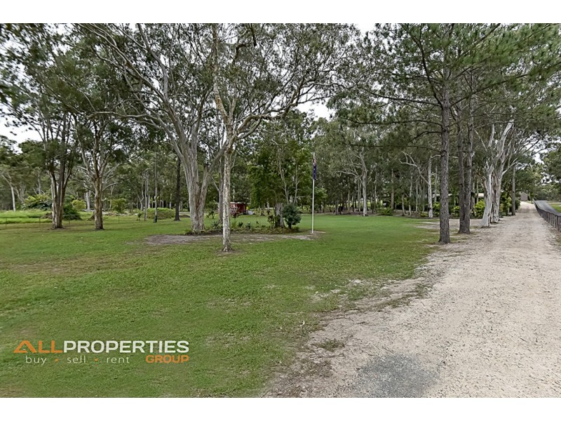 748 Wembley Road, Browns Plains QLD 4118