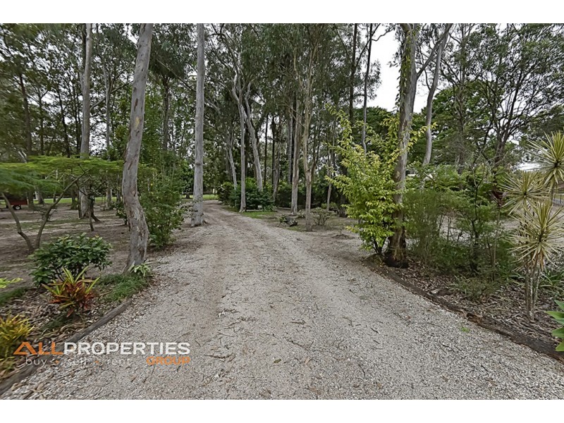 748 Wembley Road, Browns Plains QLD 4118