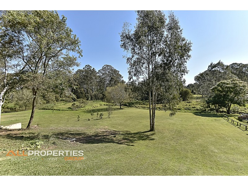 23 Leslie Parade, Slacks Creek QLD 4127