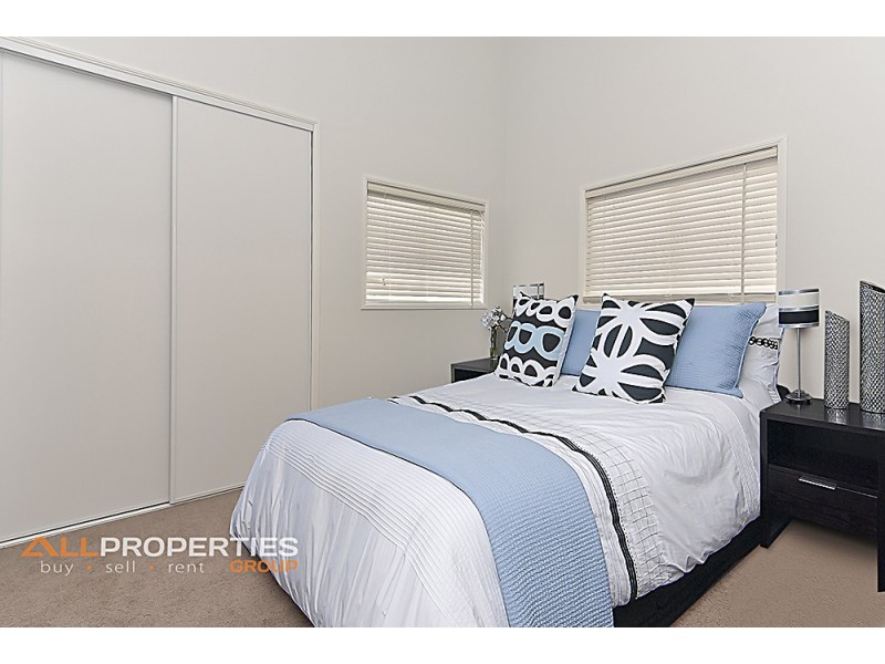 20 Evergreen Avenue, Loganlea QLD 4131