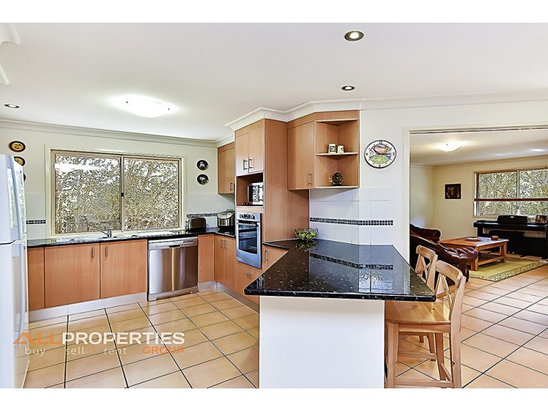23 Van Dyck Rise, Mackenzie QLD 4156
