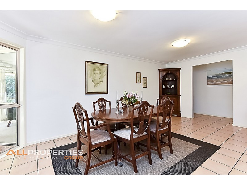 23 Van Dyck Rise, Mackenzie QLD 4156