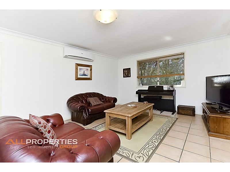 23 Van Dyck Rise, Mackenzie QLD 4156