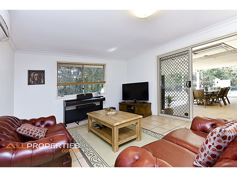 23 Van Dyck Rise, Mackenzie QLD 4156
