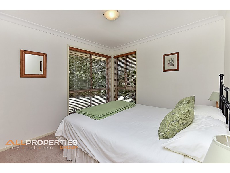 23 Van Dyck Rise, Mackenzie QLD 4156
