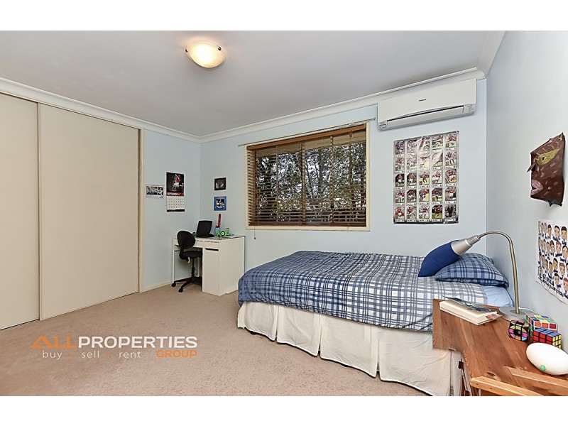 23 Van Dyck Rise, Mackenzie QLD 4156