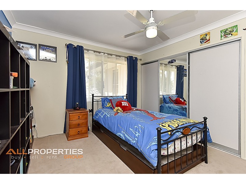 15 Sunningdale Avenue, Rochedale South QLD 4123