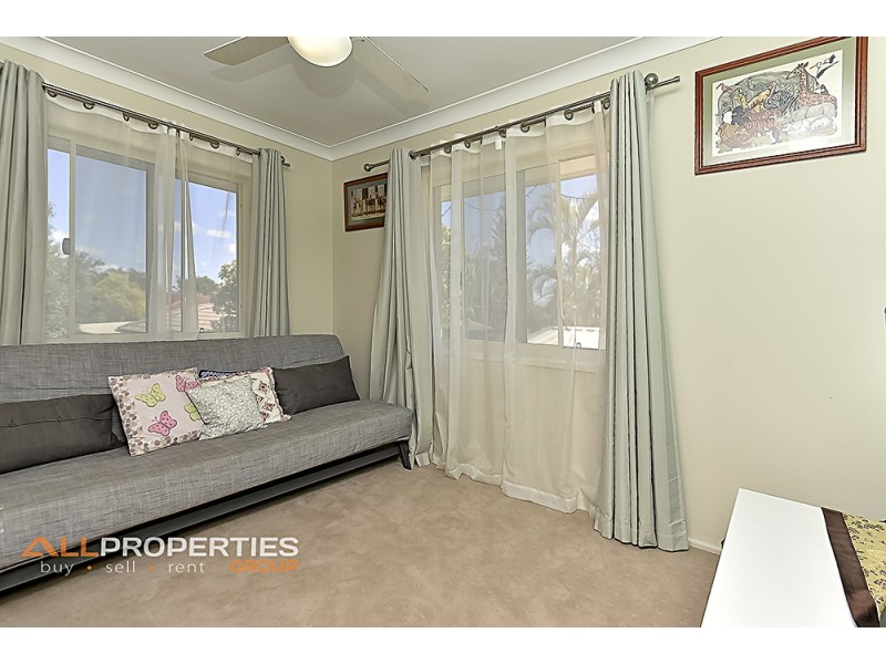 15 Sunningdale Avenue, Rochedale South QLD 4123