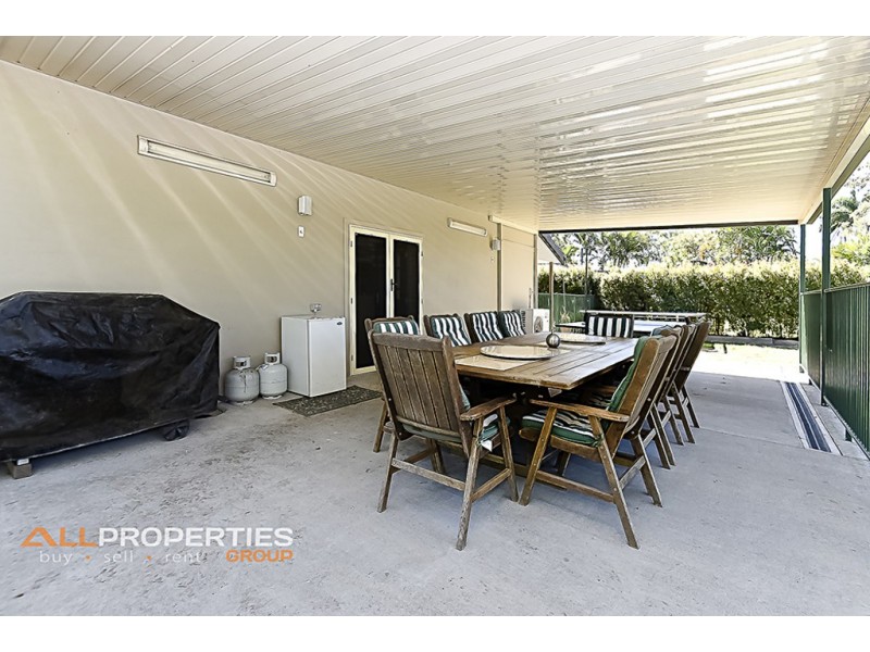 15 Sunningdale Avenue, Rochedale South QLD 4123