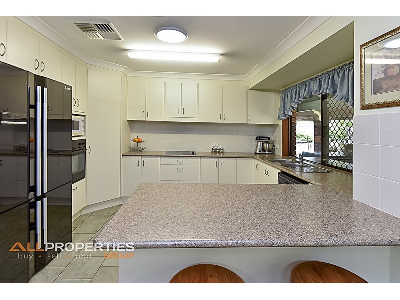 748 Wembley Road, Browns Plains QLD 4118