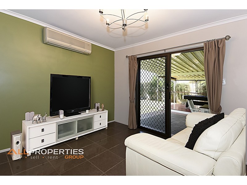 7 Garran Court, Loganholme QLD 4129