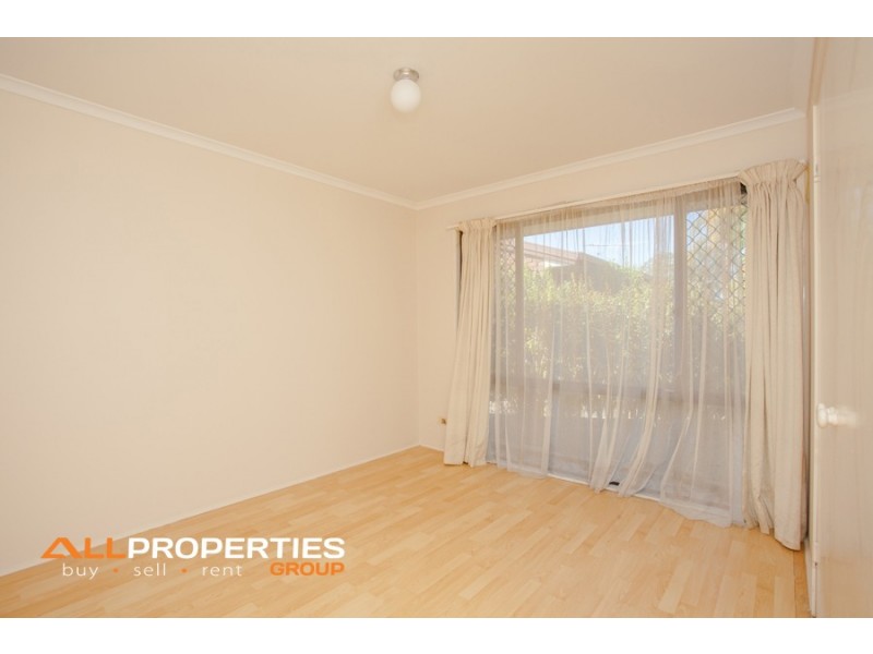 2/12 Albert Street, Eagleby QLD 4207