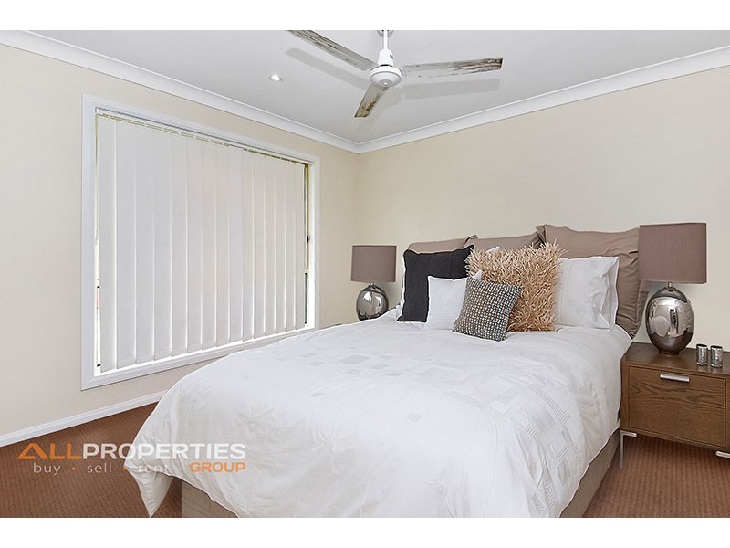279 Herses Road, Eagleby QLD 4207