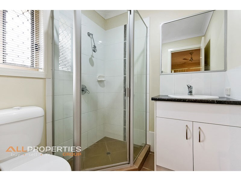 279 Herses Road, Eagleby QLD 4207