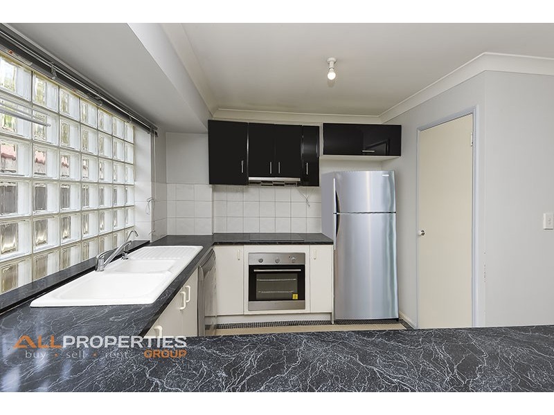 12 Campbell Street, Loganlea QLD 4131