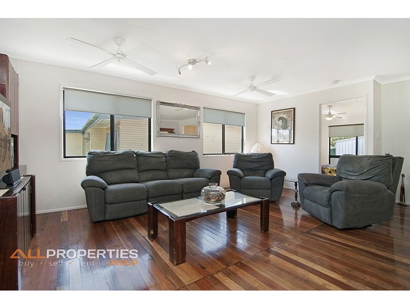 14 Waratah Street, Woodridge QLD 4114