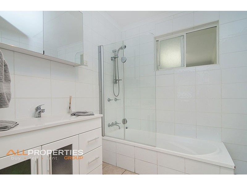 14 Waratah Street, Woodridge QLD 4114