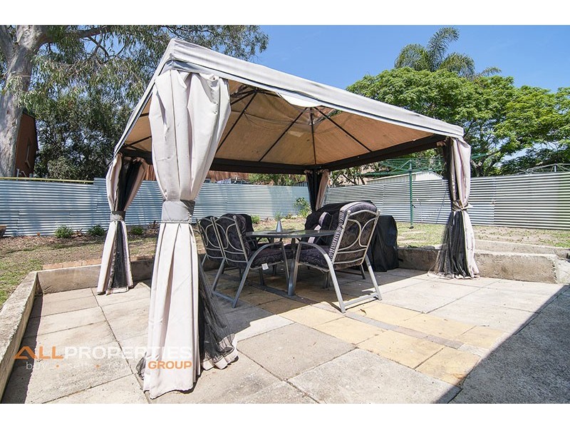 14 Waratah Street, Woodridge QLD 4114
