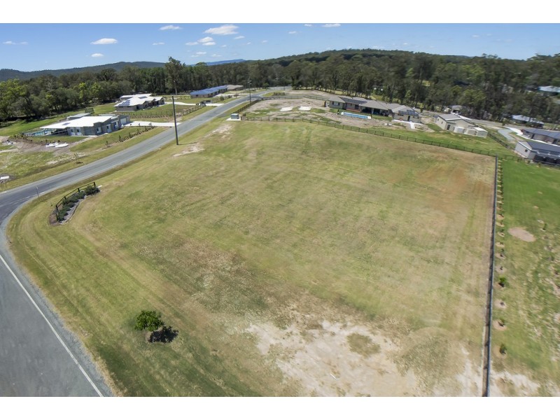 73 – 75 Ooah Circuit, Buccan QLD 4207