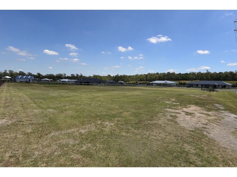 73 – 75 Ooah Circuit, Buccan QLD 4207