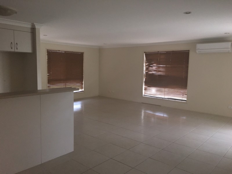 13 Carramar street, Loganlea QLD 4131